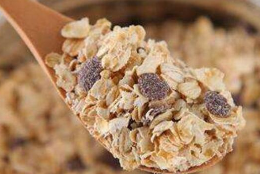 燕麦片的功效与作用及食用方法，燕麦正确食用方法