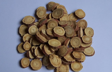 甘草酸是什么，甘草酸对皮肤的作用