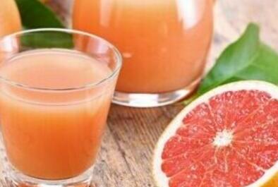 葡萄柚红心还是白心好，葡萄柚的营养价值