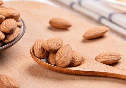 巴旦木孕妇能吃吗，孕妇吃巴旦木对胎儿好吗