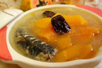 木瓜鲫鱼汤怎么做下奶，木瓜鲫鱼汤的5种做法