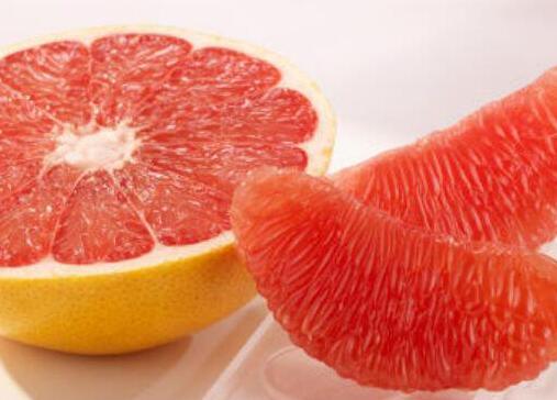 一天吃1个西柚会过量吗， 坚持吃一个月的西柚会怎么样