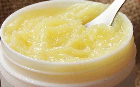 蜂王浆的功效与作用及食用方法