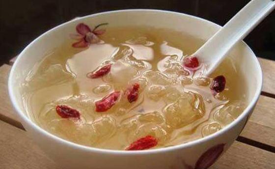 孕期吃燕窝的功效与作用，燕窝对孕妇的好处