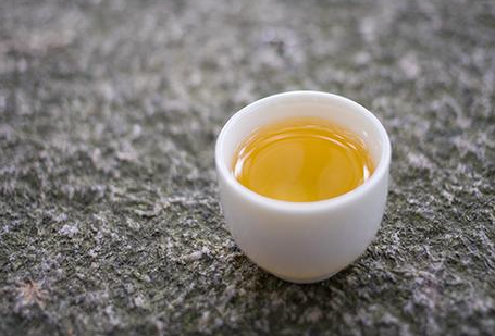 长期喝玉米须水的危害，什么人不宜喝玉米须水