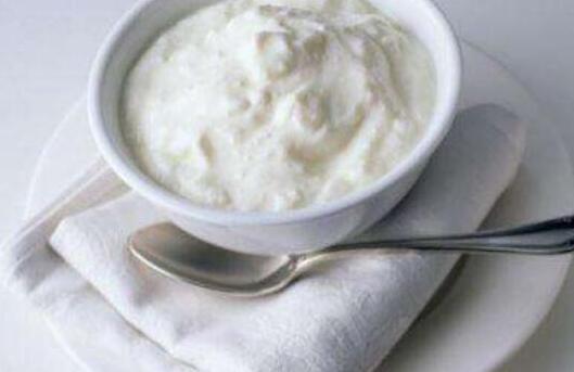 酸奶面膜的做法和功效，酸奶涂脸上一年后