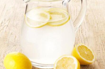 柠檬水可以天天喝吗,柠檬水什么时候喝最好