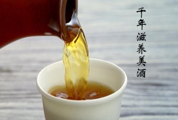 喝雄黄酒是什么节日，喝雄黄酒的来历