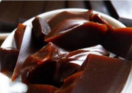 阿胶的功效有哪些，阿胶的功效与作用及禁忌