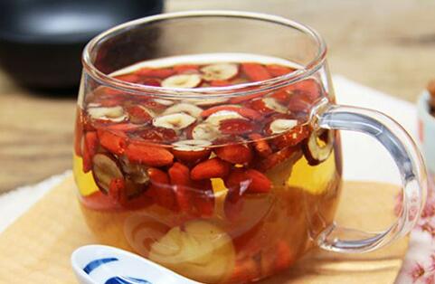 红枣枸杞水能天天喝吗，天天喝枸杞红枣水的危害