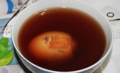 莲须煲鸡蛋的做法，不要喝白莲须煲鸡蛋