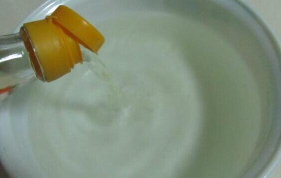 用白醋洗脸有什么好处，白醋洗脸的正确方法