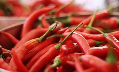 切辣椒后手很辣怎么办？辣到手的缓解方法