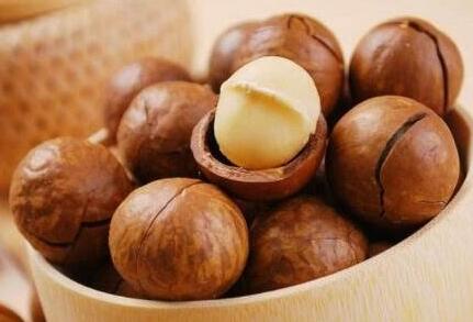 夏威夷果怎么打开，夏威夷果没有裂缝怎么开