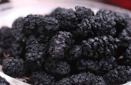 桑葚干的副作用:喝桑葚水有什么副作用