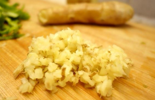 姜不能和什么一起吃？姜与什么食物相克？