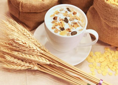 麦片和燕麦片的区别，怎么区分燕麦片和麦片