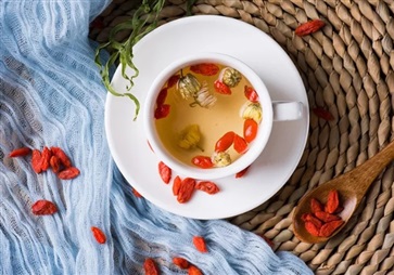 枸杞子的功效与作用 	枸杞泡茶的正确方法