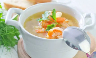 喝汤和吃肉到底哪个更有营养 这样做不仅没营养还容易发胖