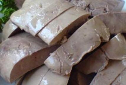 鸭肝可以和梨一起吃吗，鸭肝不能和什么一起吃