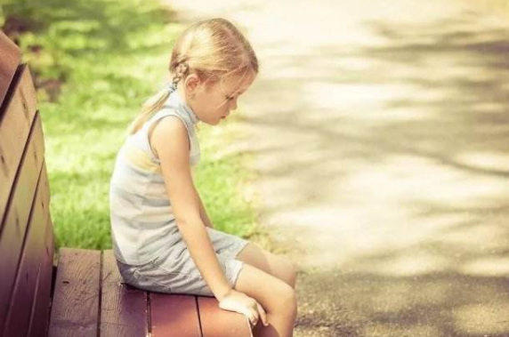 父母最伤孩子的三句话，你知道吗？