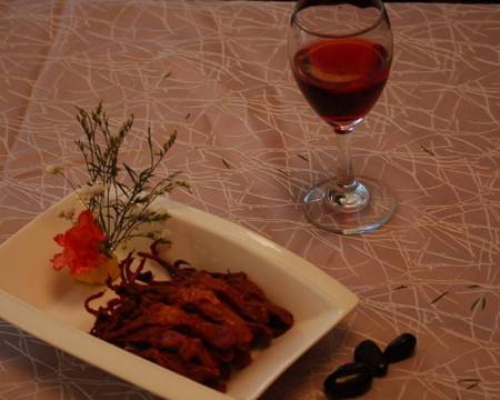 鱿鱼可以和红酒一起吃吗？