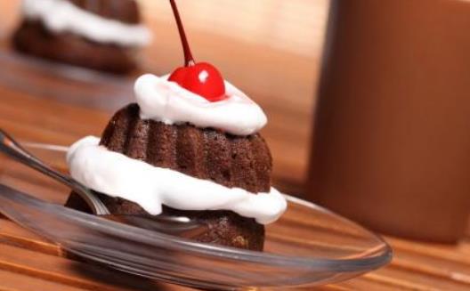 炎炎夏日 护肝防范消化道感染