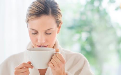 敲打经络养生 推荐给你新潮的排毒方法