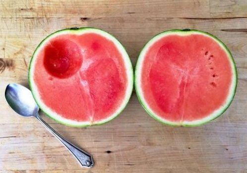 什么时候段吃西瓜减肥法最好？