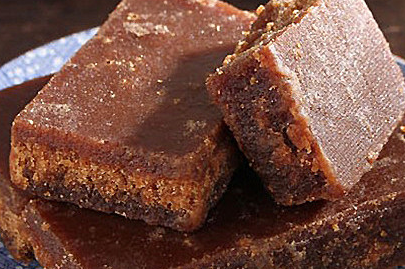 黑糖和红糖有什么区别，黑糖和红糖哪个好