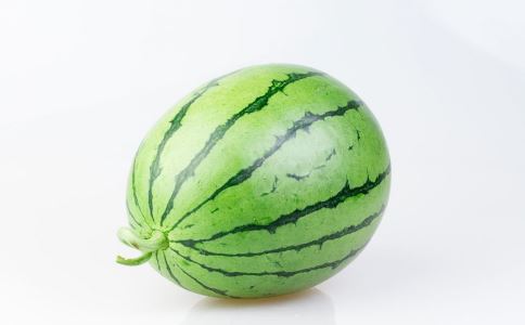为何夏天爱吃西瓜 都是这8个原因