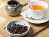 隔夜茶都有什么作用 隔夜茶可以用来生发吗