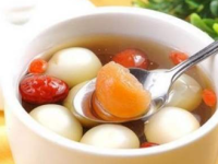 桂圆肉泡水喝的功效 但是这几类人群要禁忌喝它