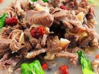 炖羊肉最忌讳两种佐料,羊肉适合的香料 炖羊肉最忌讳两种佐料,羊肉适合的香料