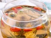 枸杞子泡水喝壮阳吗，枸杞加什么最补肾壮阳