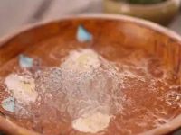 雪燕是什么，雪燕的功效与作用及禁忌