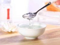 燕窝是什么做的，燕窝不能和什么一起吃