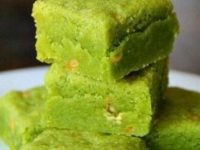 绿豆糕的功效与作用禁忌，吃绿豆糕会发胖吗