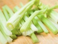 芹菜的功效与作用及禁忌