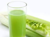 喝芹菜汁我瘦了20斤！你信吗？
